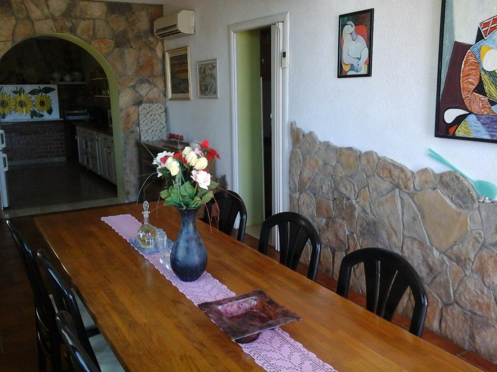 Apartments Tomovic Lumbarda Exterior foto